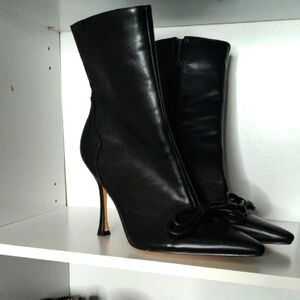 Fashion Nova Black Heeled Ankle Boots - Bow Detail - Size 11 - Like New